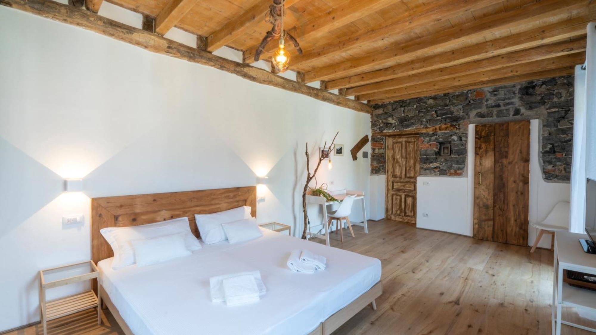 Salice Divino Hotel Лецено Стая снимка