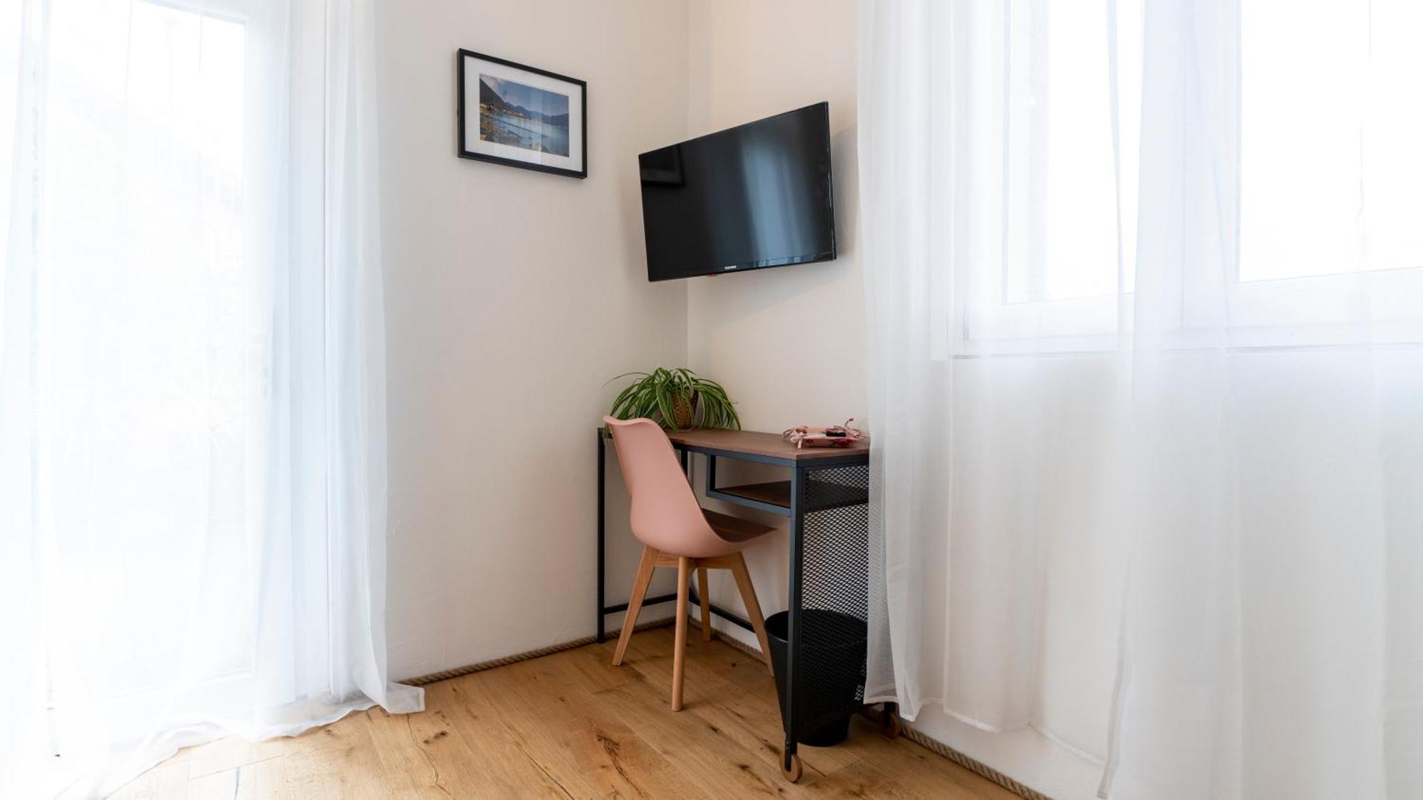 Salice Divino Hotel Лецено Стая снимка