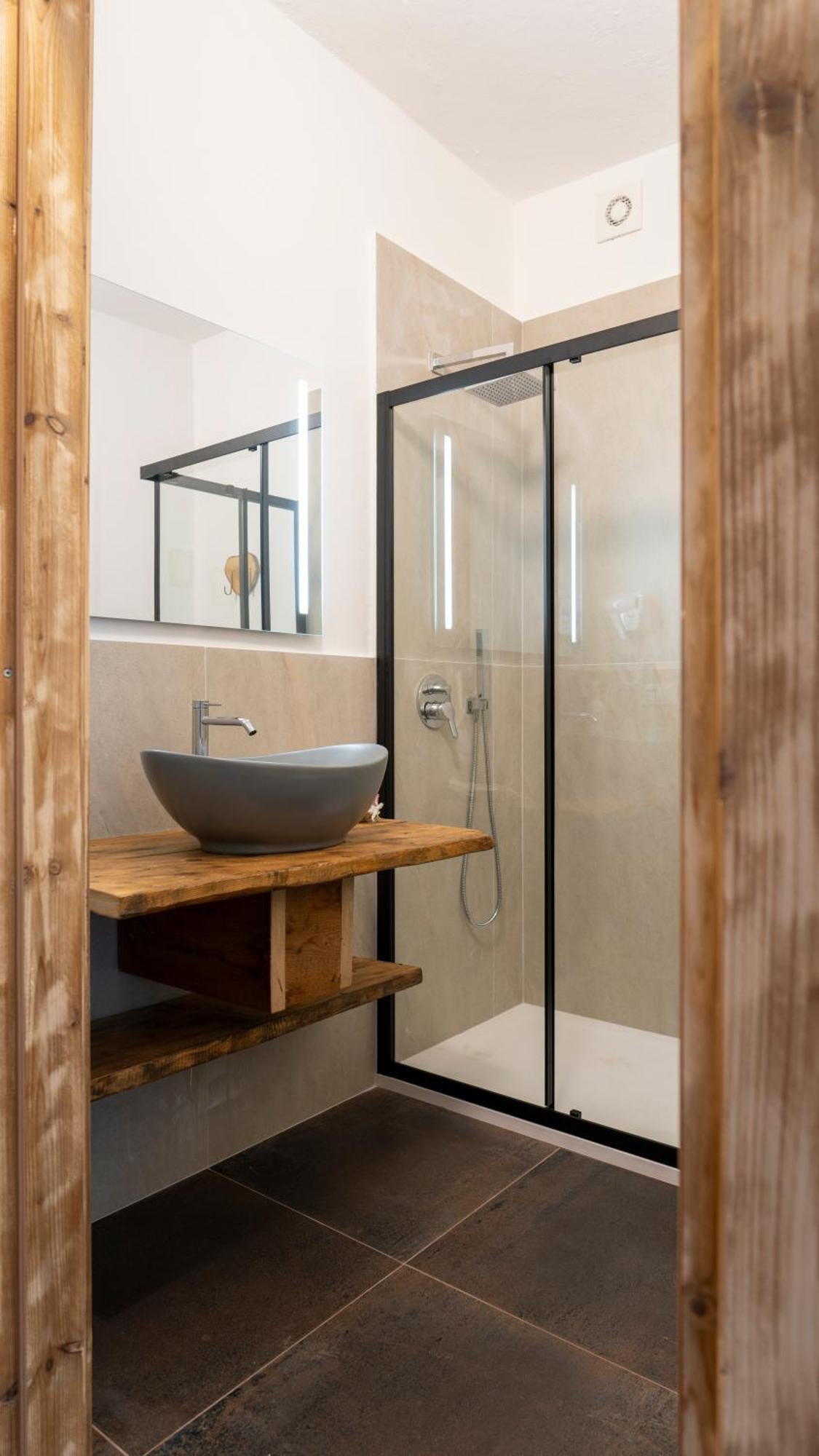 Salice Divino Hotel Лецено Стая снимка