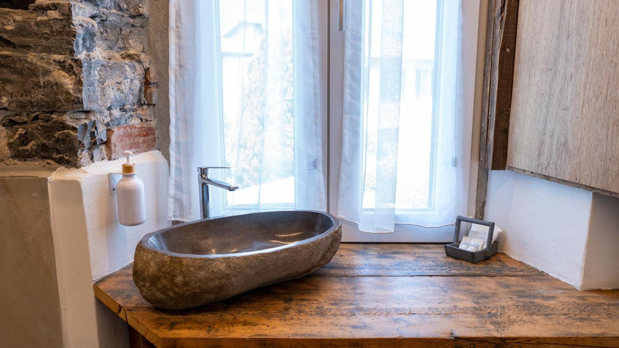 Salice Divino Hotel Лецено Стая снимка